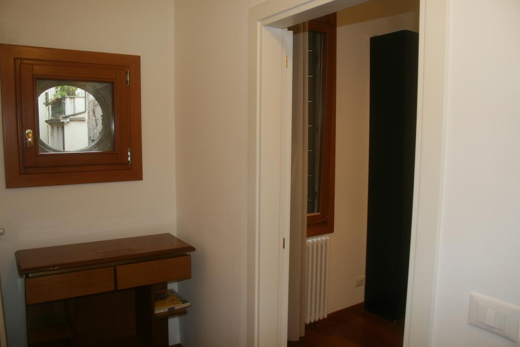 Hotel Magic Rialto à Venise Extérieur photo