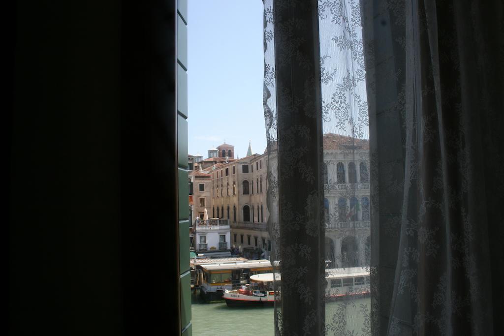 Hotel Magic Rialto à Venise Extérieur photo