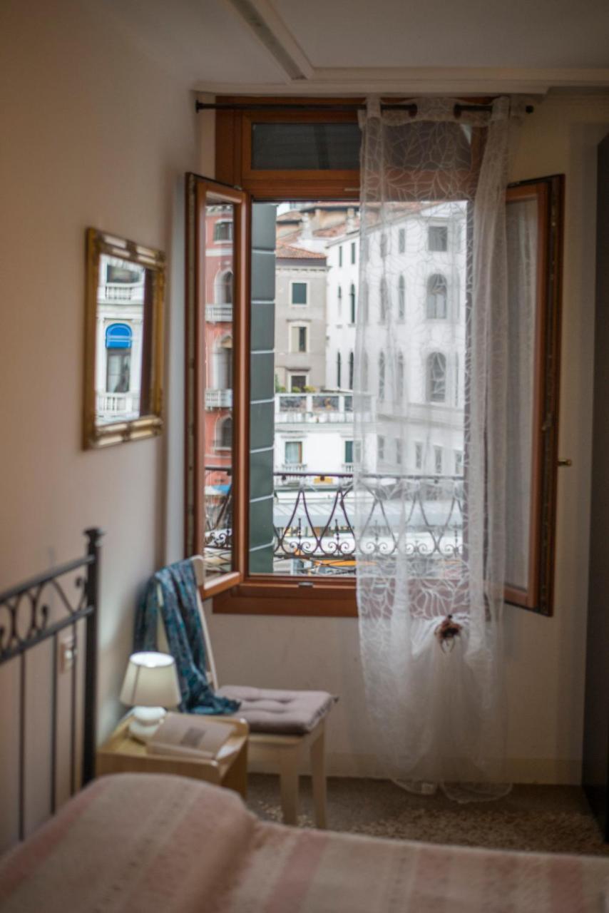 Hotel Magic Rialto à Venise Extérieur photo